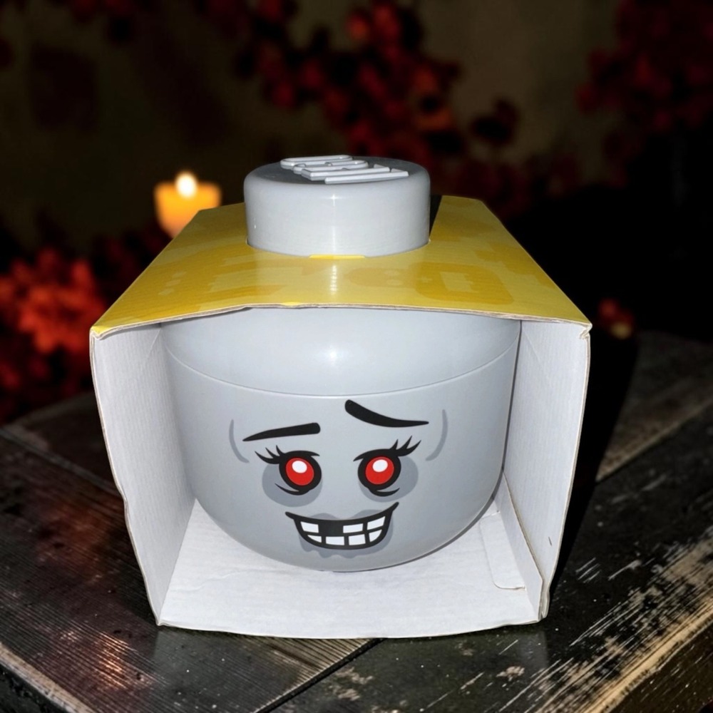 LEGO Storage Head Small Skeleton Girl Grey Halloween Minifigure Container New